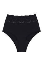Underprotection 2-pack hipster period panties made from GOTS-certified organic cotton, among other materials, for women | Sophie Stone