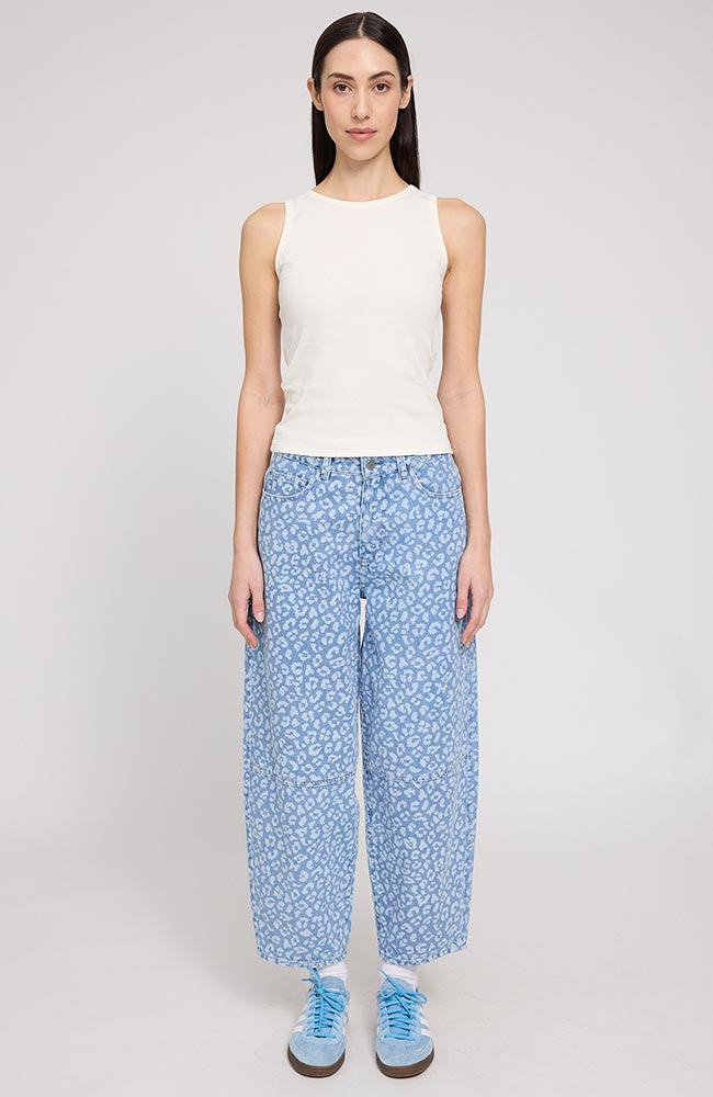 MAZINE Printed barrel jeans blauw van bio katoen dames | Sophie Stone