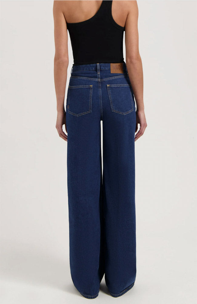 MUD Jeans „Sara High Stone Indigo“ mit weitem Bein, u. a. aus Baumwolle, für Damen | Sophie Stone