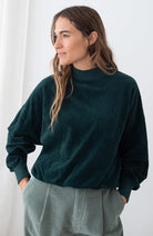 TWOTHIRDS Binz velvet sweater dark green 100% biologisch katoen dames | Sophie Stone