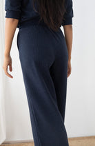 TWOTHIRDS Maipo broek navy stripes van o.a. 48% bio katoen dames | Sophie Stone