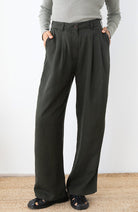 TWOTHIRDS Mesquida broek dark green 100% TENCEL™ Lyocell dames | Sophie Stone
