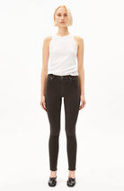 ARMEDANGELS Tillaa skinny jeans claystone van bio katoen dames | Sophie Stone