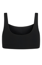 Girlfriend Collective Tommy sports bra RPET black woman | Sophie Stone