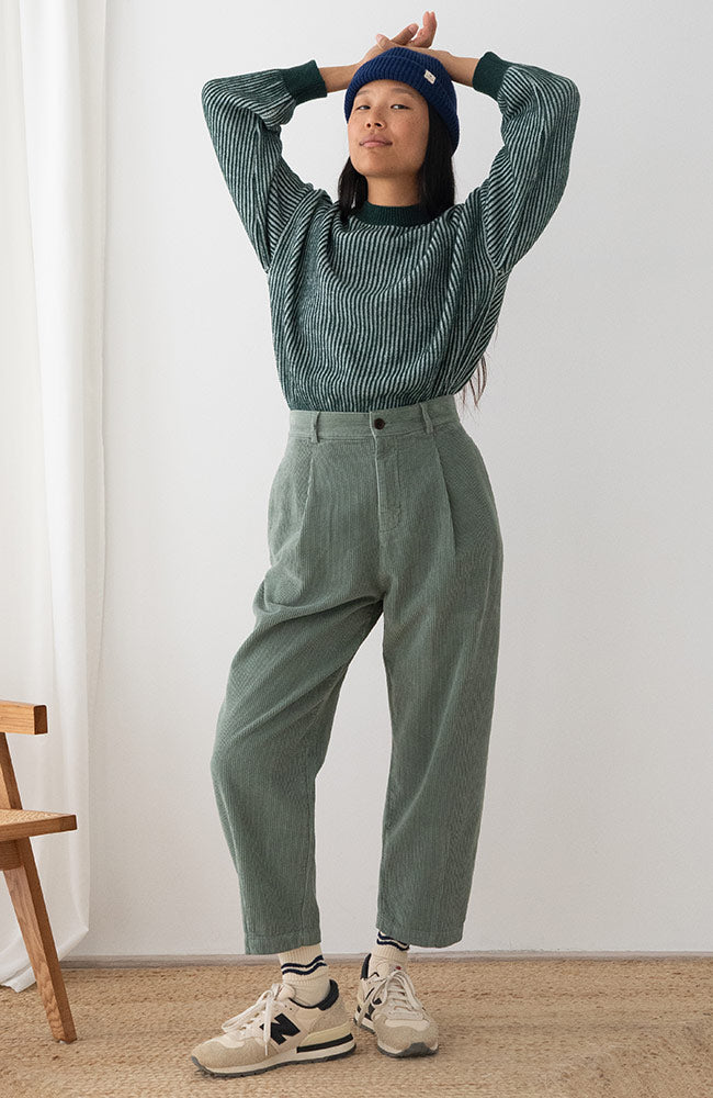 TWOTHIRDS Haruku corduroy broek green 100% bio katoen dames | Sophie Stone