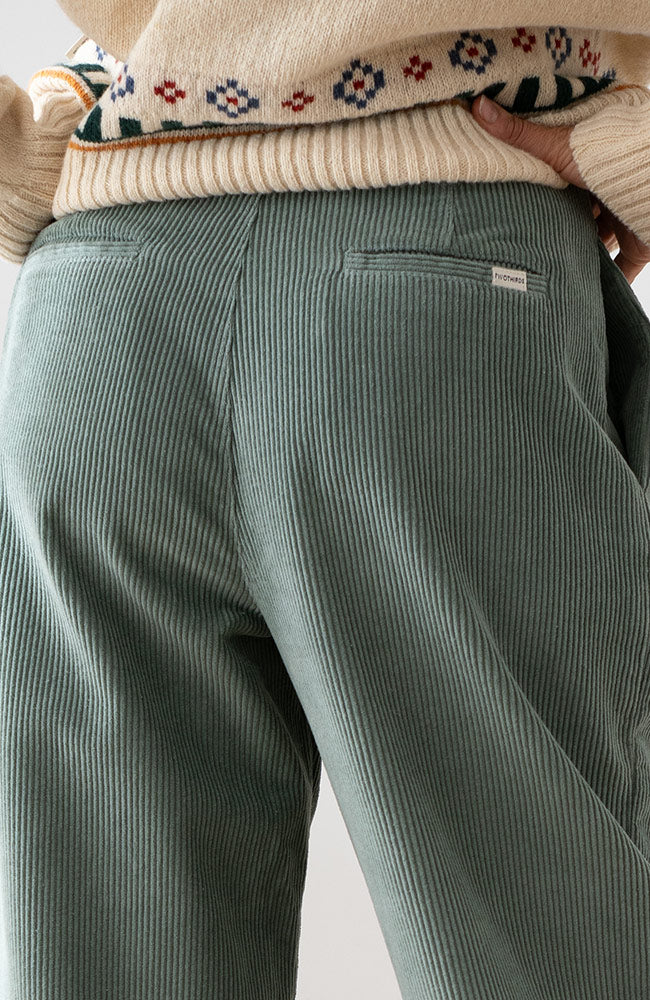 TWOTHIRDS Haruku corduroy broek groen 100% bio katoen dames | Sophie Stone