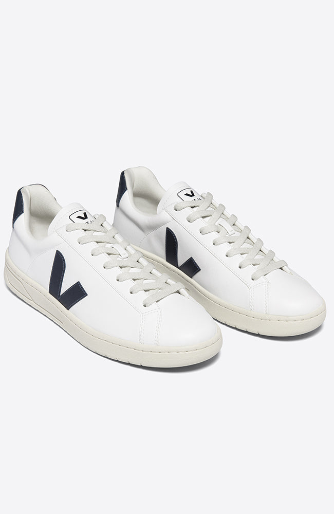 VEJA Urca CWL sneaker white nautico made of C.W.L. organic cotton | Sophie Stone