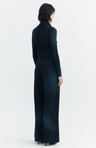 Thinking MU Whisper Maro broek blauw van gerecycled polyester vrouw | Sophie Stone