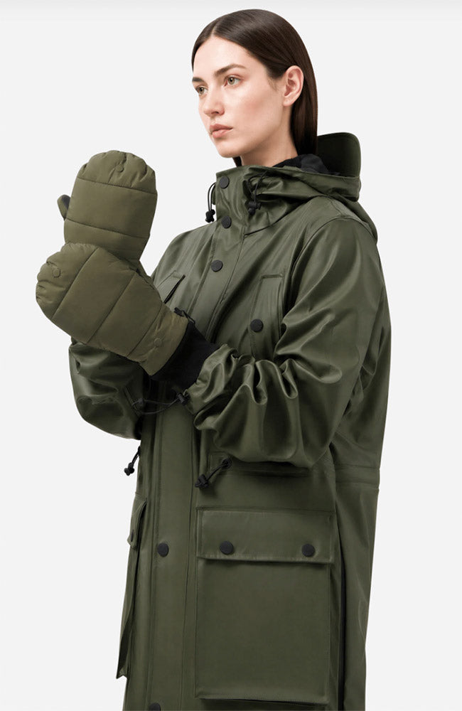 MAIUM wanten army green van 100% gerecycled polyester vrouw | Sophie Stone 