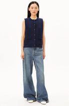 ARMEDANGELS gebreid vest tinted navy van biologisch katoen dames | Sophie Stone
