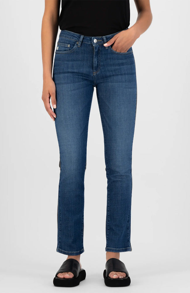 MUD jeans Faye low slim jeans stone indigo from organic cotton ladies | Sophie Stone