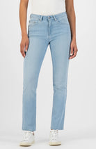 MUD jeans Faye low slim jeans sunny stone from organic cotton ladies | Sophie Stone