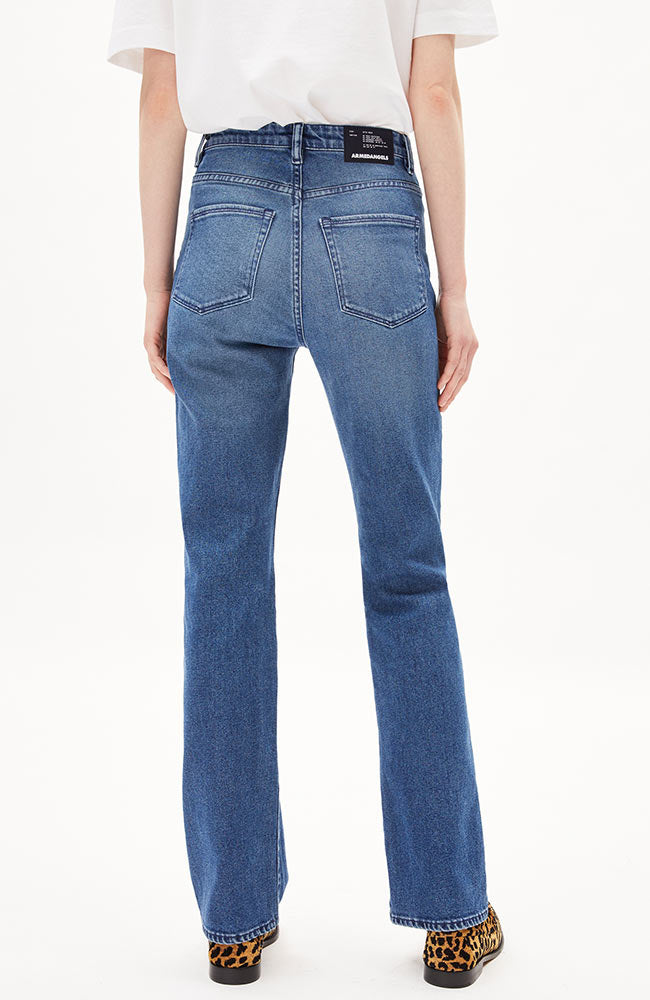 ARMEDANGELS Linnaa bootcut cenote jeans | Sophie Stone