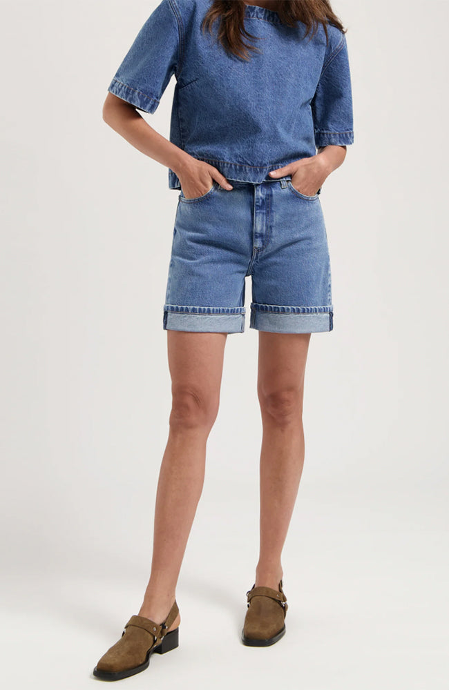 MUD Jeans Luna Mid Short Stone Vintage aus biologischer & recycelter Baumwolle Damen | Sophie Stone