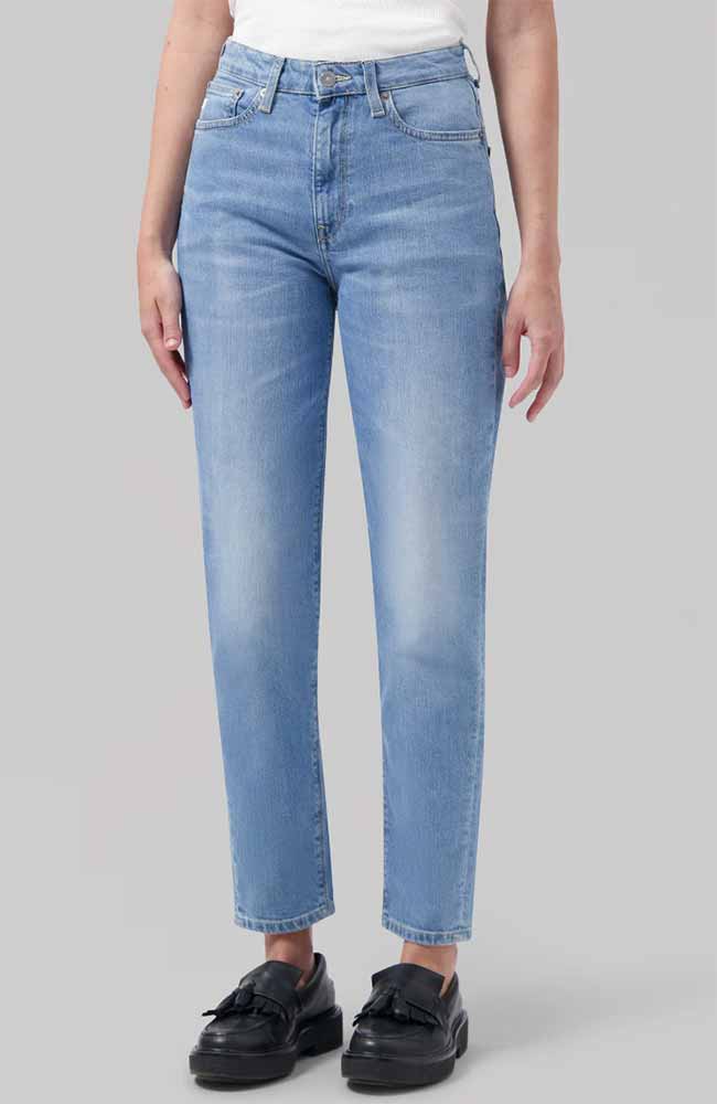 MUD jeans Moms High Tapered jeans Old Stone from organic cotton ladies | Sophie Stone