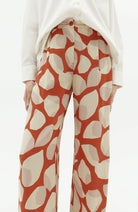 Thinking MU Manolita pants leaf light organic & fair | Sophie Stone