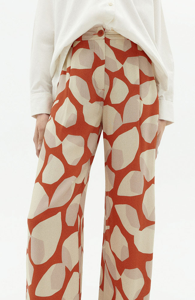 Thinking MU Manolita pants leaf light organic & fair | Sophie Stone