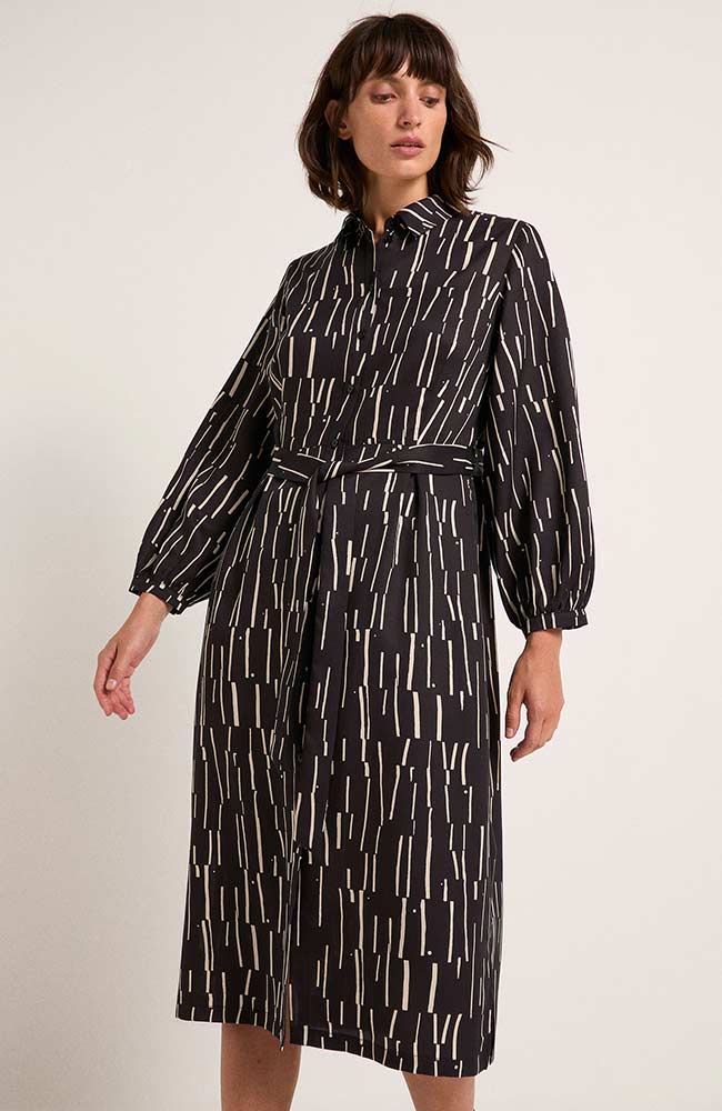 Lanius midi jurk zwart met linten van duurzaam materiaal | Sophie Stone