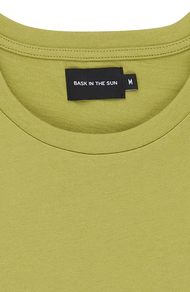 Bask in the Sun Mini to the sea t-shirt wasabi van biologisch katoen heren | Sophie Stone