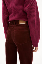 ARMEDANGELS Murliaa corduroy broek cranberry van biologisch katoen dames | Sophie Stone