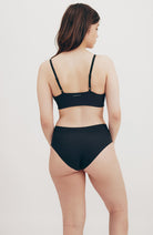 Organic Basics Naked rib bralette zwart | Sophie Stone