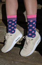 Swole Panda Roze Polka dot sokken van Moso bamboe | Sophie Stone