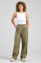 Dedicated Vickleby linen pants leaf green made of linen for women | Sophie Stone