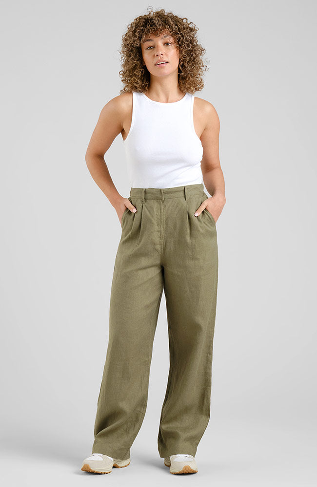 Dedicated Vickleby linen pants leaf green made of linen for women | Sophie Stone