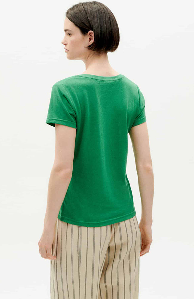 Thinking MU Regina t-shirt clover green van bio katoen | Sophie Stone