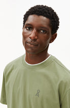 ARMEDANGELS Maarkos fatigue green t-shirt organic cotton men's | Sophie Stone