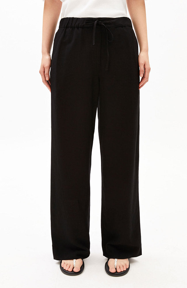 ARMEDANGELS Gerade geschnittene Leinenhose in Schwarz aus ECOVERO & Leinen | Sophie Stone