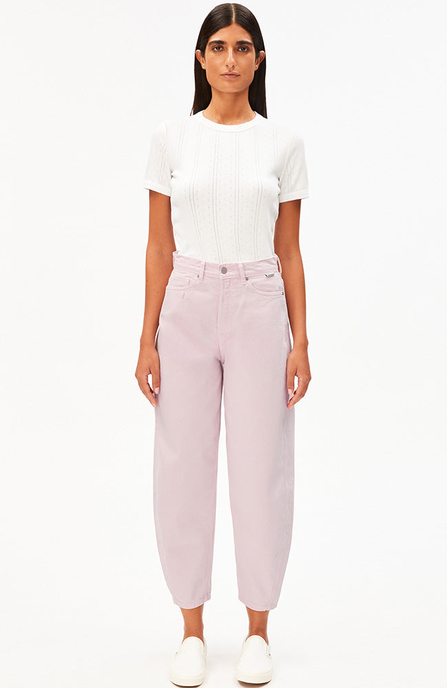ARMEDANGELS Baarly Barrel Jeans Pink Mist Baumwolle Damen | Sophie Stone