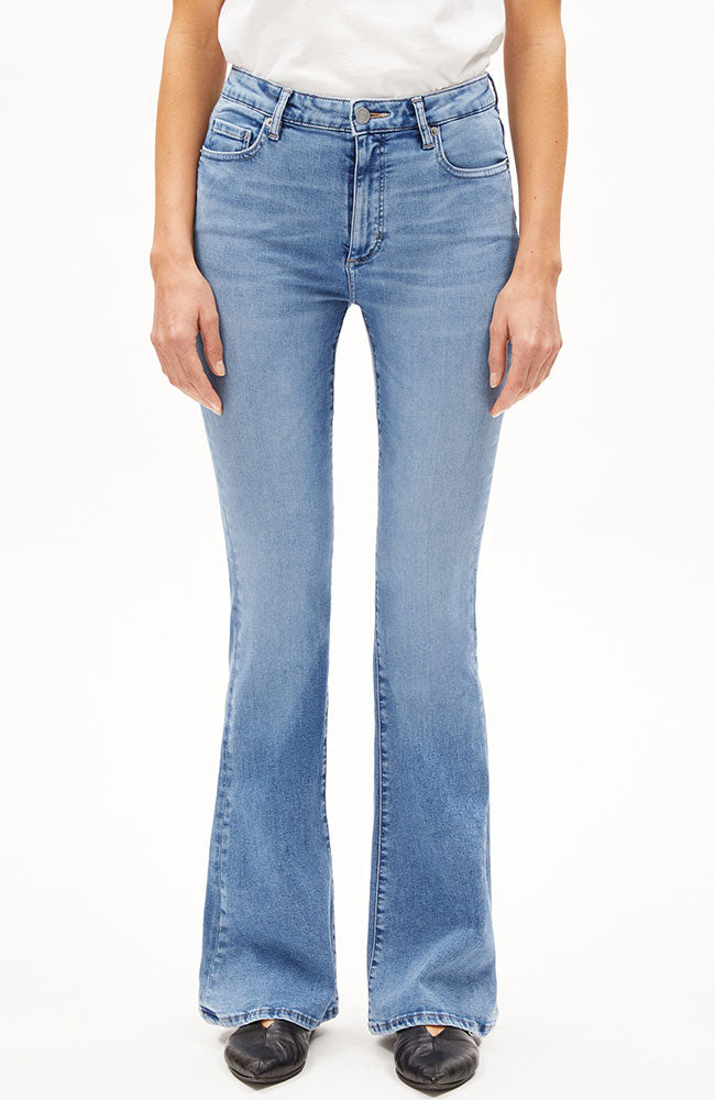 ARMEDANGELS Anamaa flared jeans blue organic cotton | Sophie Stone