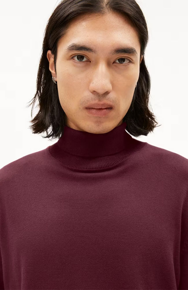 ARMEDANGELS Gaardo turtleneck cranberry juice man | Sophie Stone