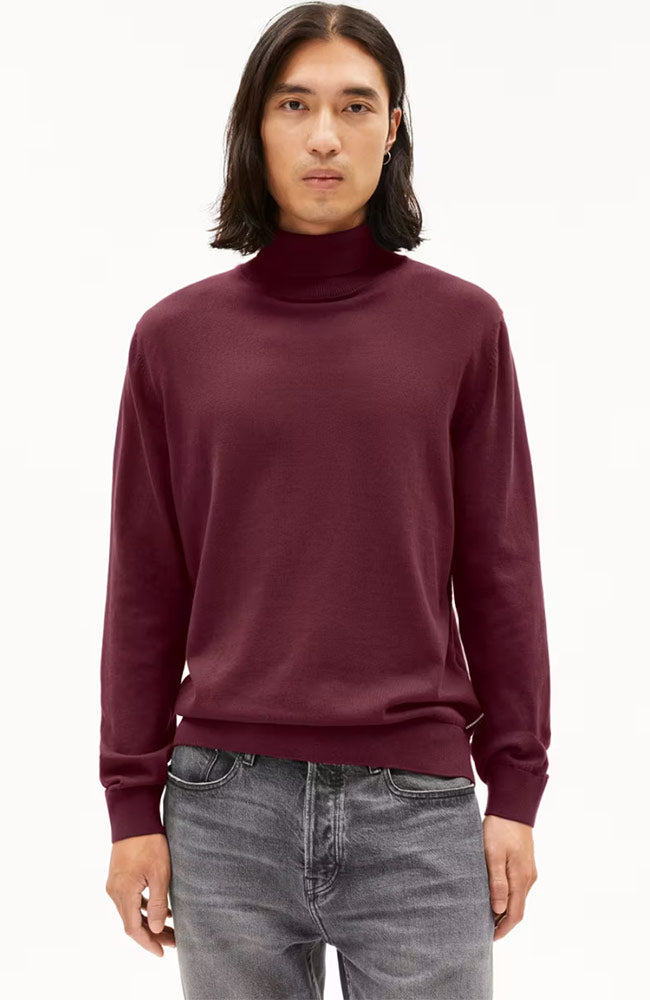 ARMEDANGELS Gaardo turtleneck sweater cranberry juice from organic cotton man | Sophie Stone