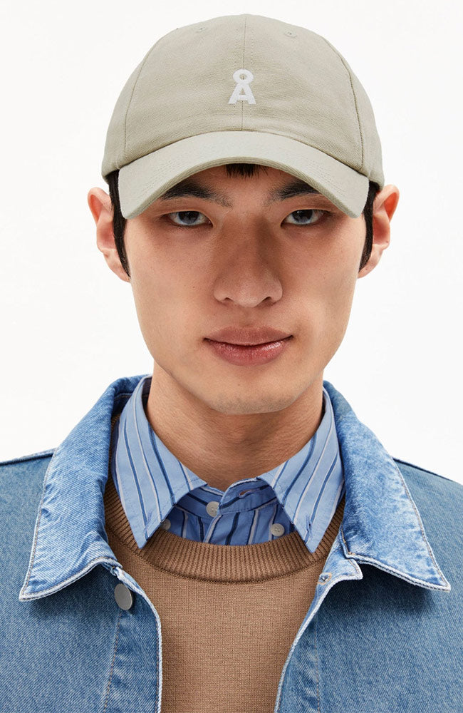 ARMEDANGELS Yenaas Mütze, hellgrau, aus Bio-Baumwolle | Sophie Stone