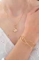 A Beautiful Story Wave Rose Quartz Gold armband | Sophie Stone