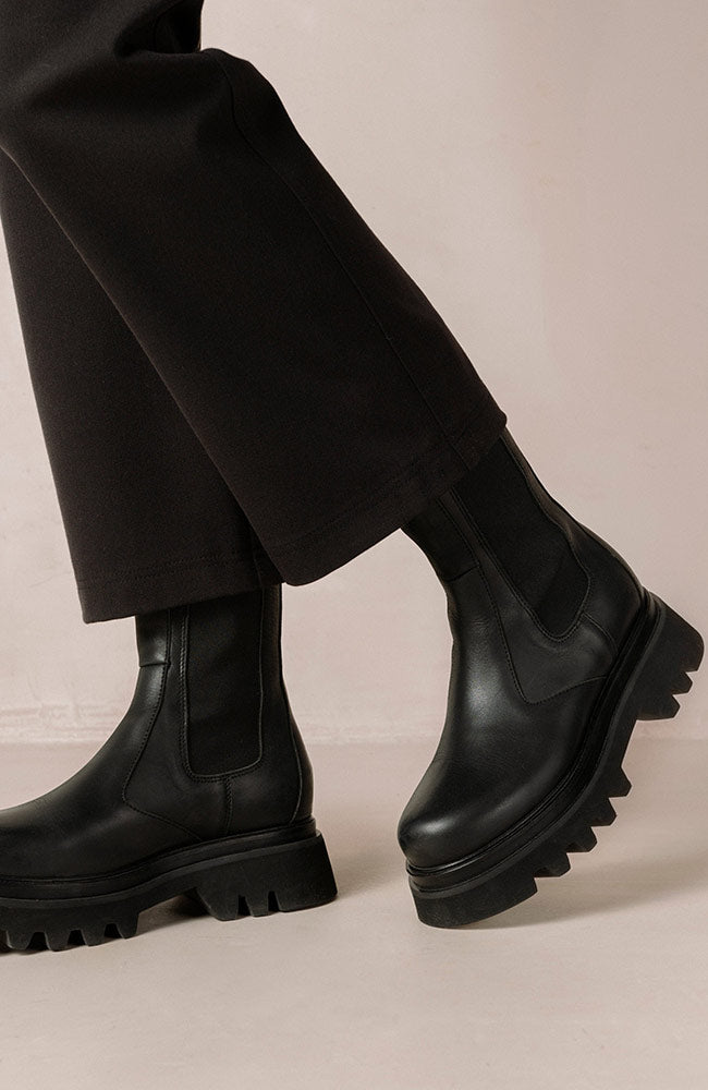 Alohas All Rounder black leather boots koeienleer duurzaam | Sophie Stone