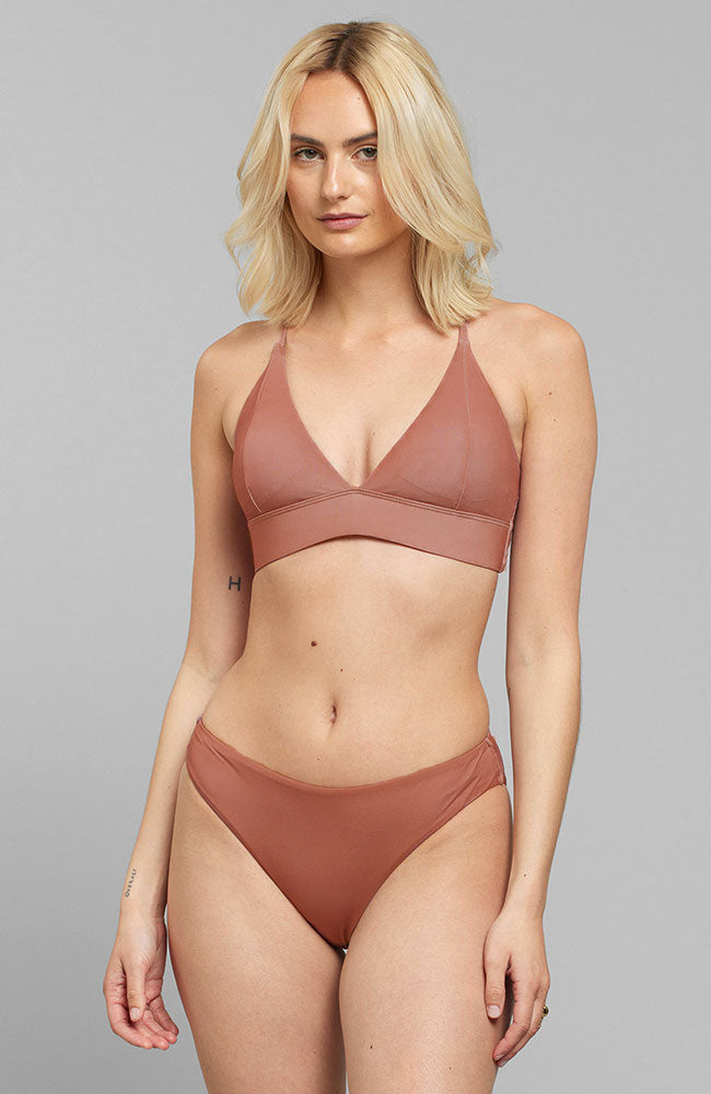 Dedicated Bikini Top Alva Copper Brown van 100% gerecycled polyester | Sophie Stone 