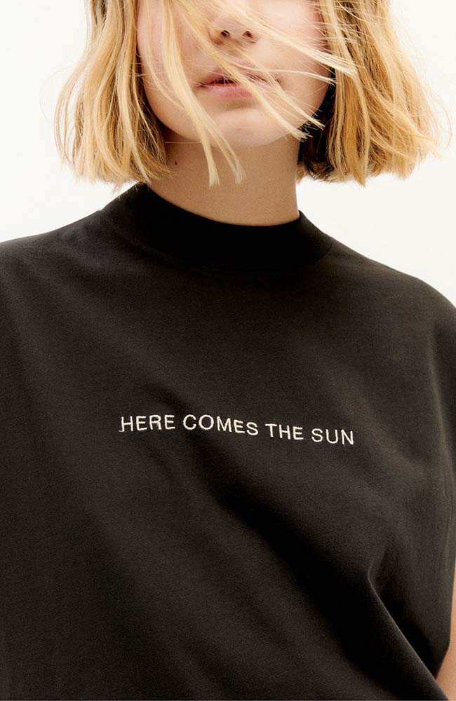 Thinking MU Here comes the sun t-shirt | Sophie Stone