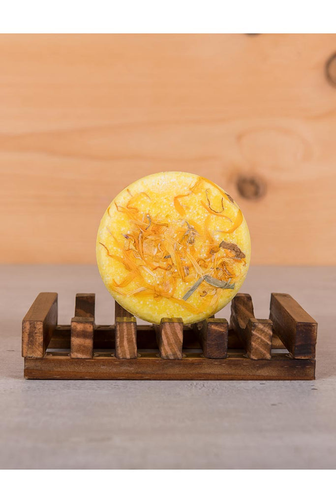 HappySoaps Chamomile Down & Carry On shampoo bar | Sophie Stone